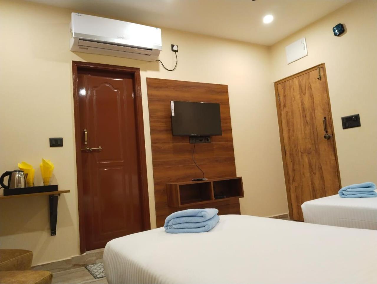 Hotel Windsor Plaza Hyderabad Eksteriør billede